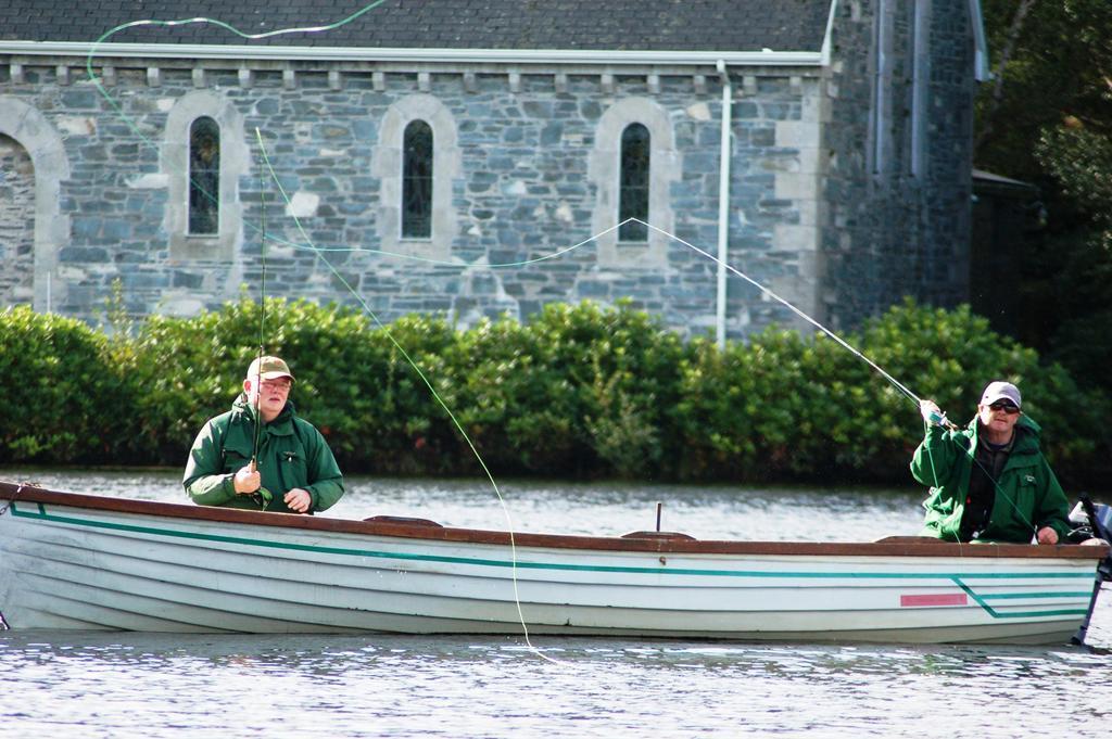 Gougane Barra Hotel Ballingeary ภายนอก รูปภาพ